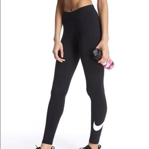 Nike leggings